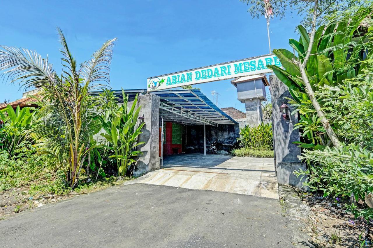 Super Oyo 91206 Abian Dedari Mesari Hotel Nusa Dua  Kültér fotó