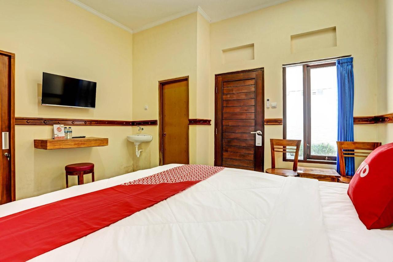 Super Oyo 91206 Abian Dedari Mesari Hotel Nusa Dua  Kültér fotó